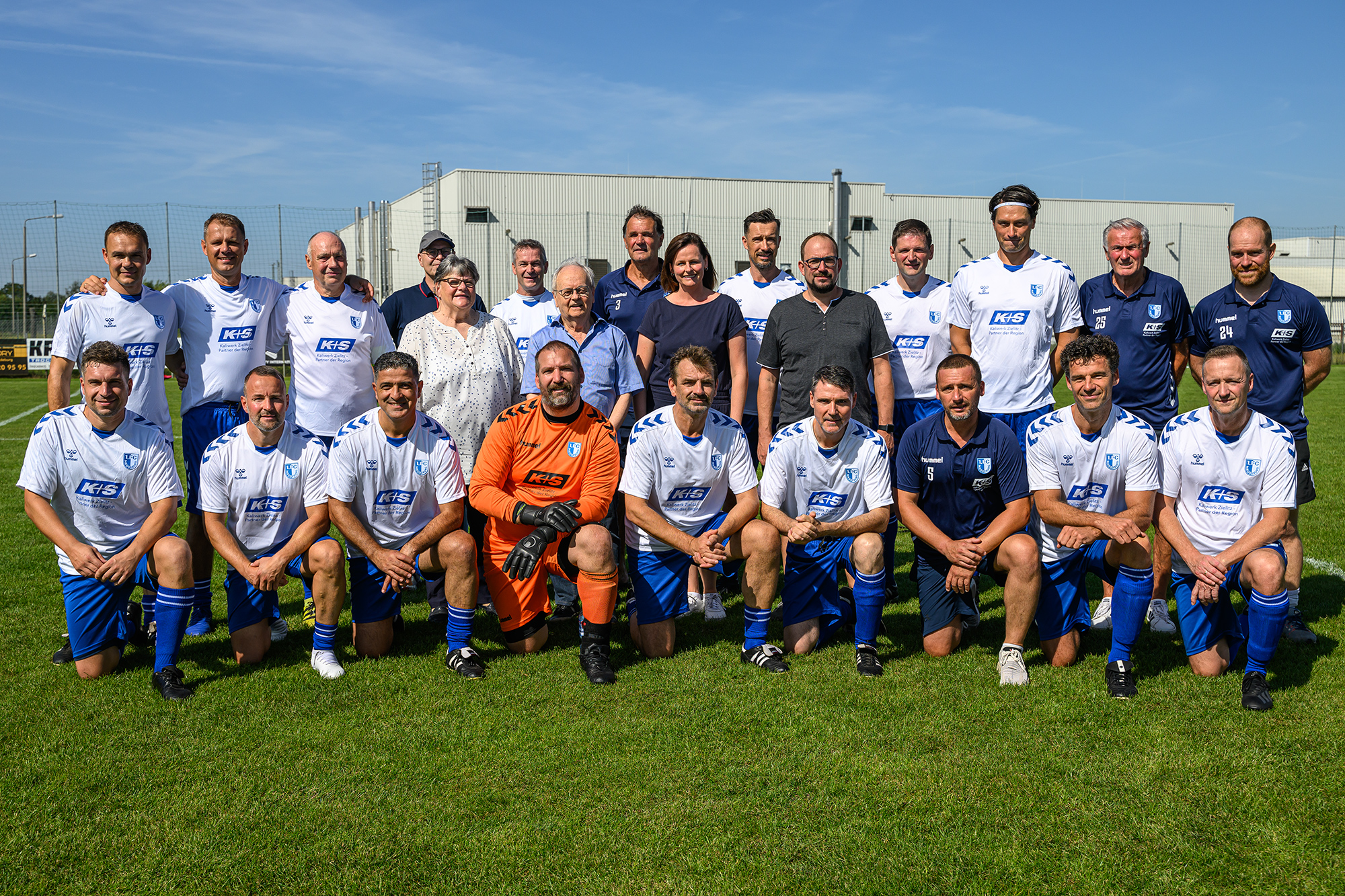 Die Traditionsmannschaft des FCM war für den guten Zweck in Gerwisch zu Gast.