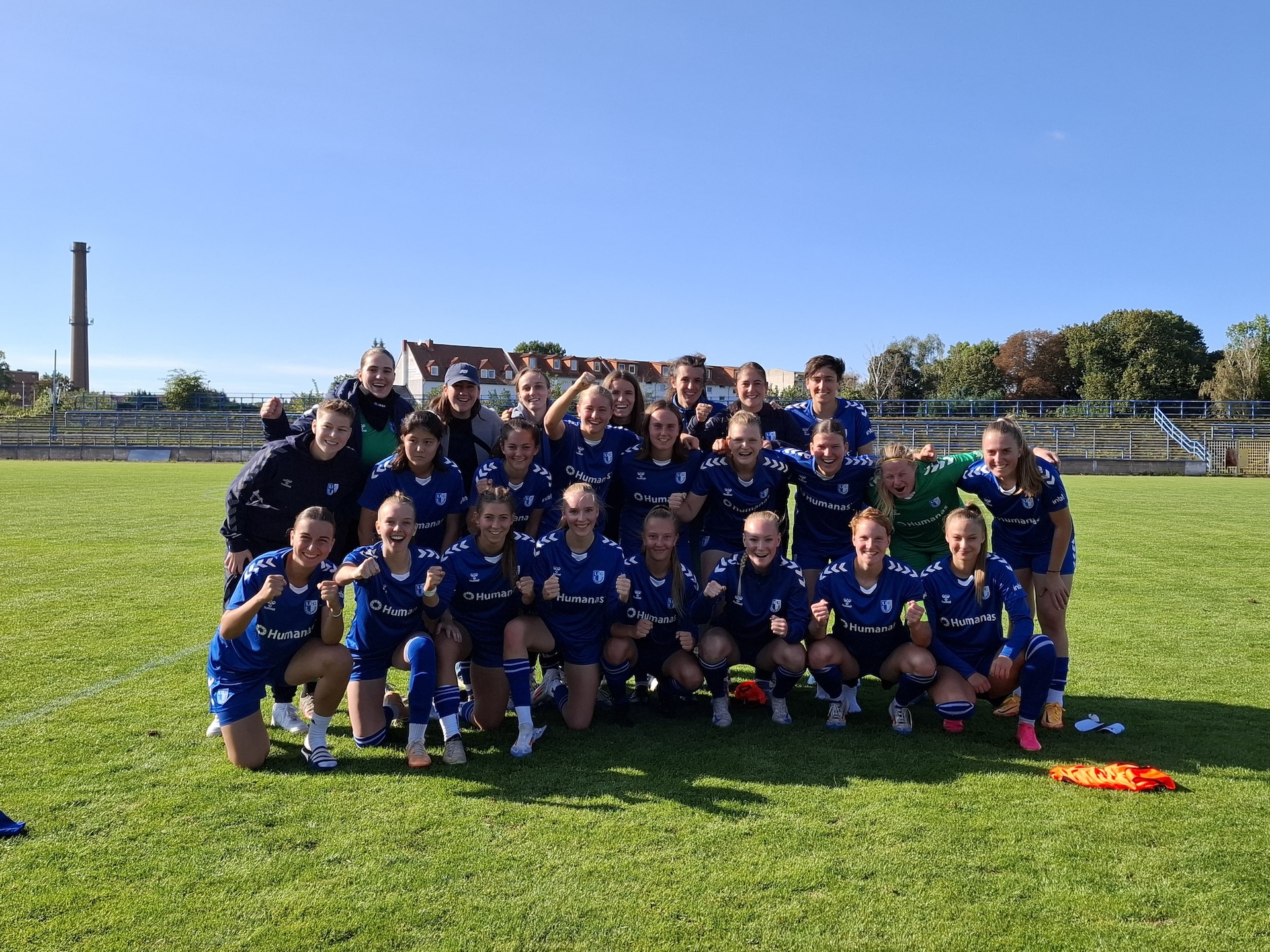 FCM Frauen Gruppenfoto