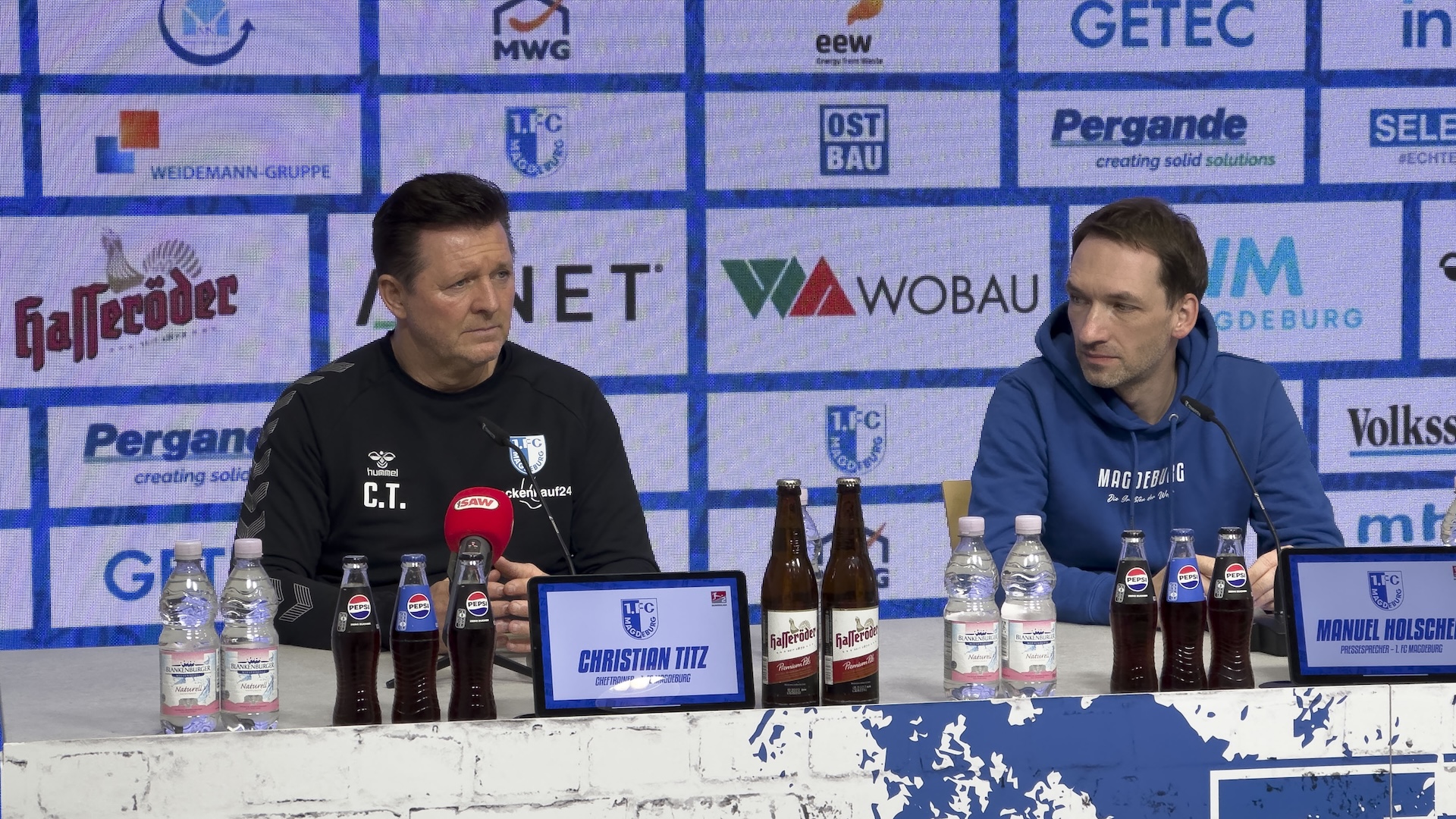 Cheftrainer Christian Titz(links) und Manuel Holscher(rechts)