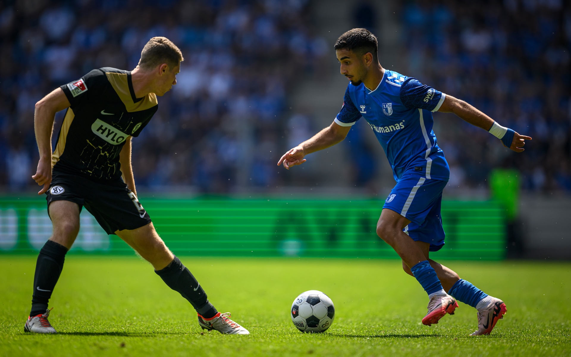 Livan Burcu (rechts) im Hinspiel gegen Elversberg