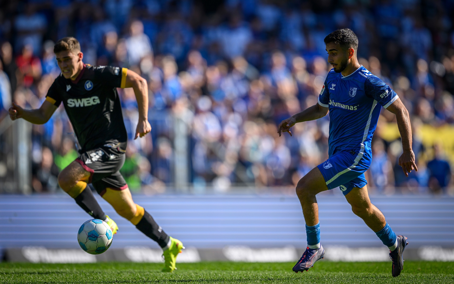 Livan Burcu (rechts) im Hinspiel gegen Karlsruhe