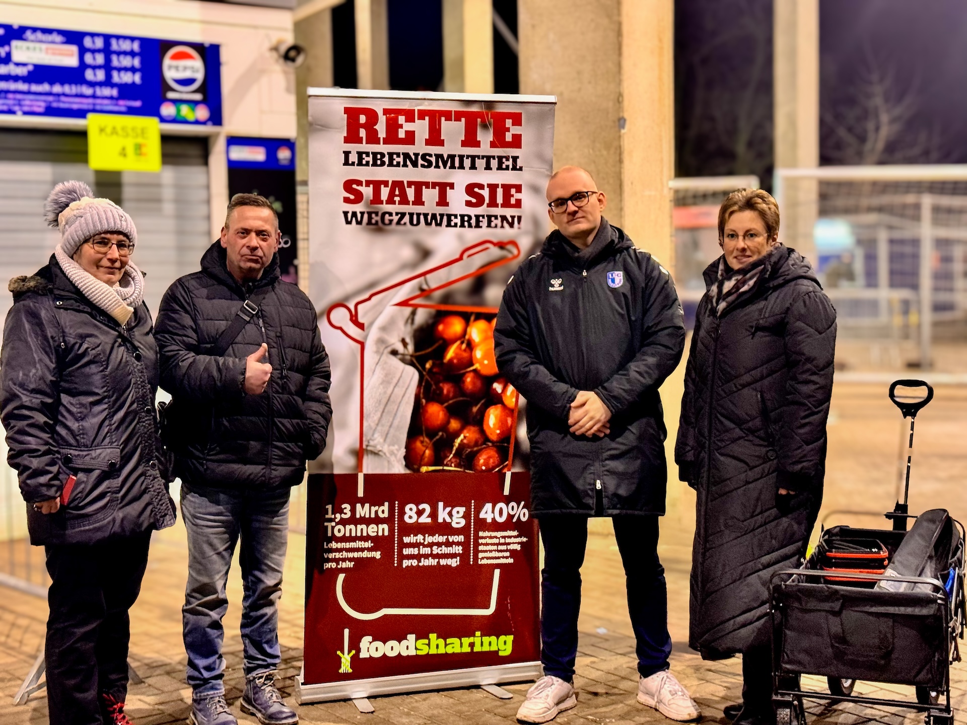 1. FC Magdeburg, CE Veranstaltungslogistik und Foodsharing Magdeburg engagieren sich