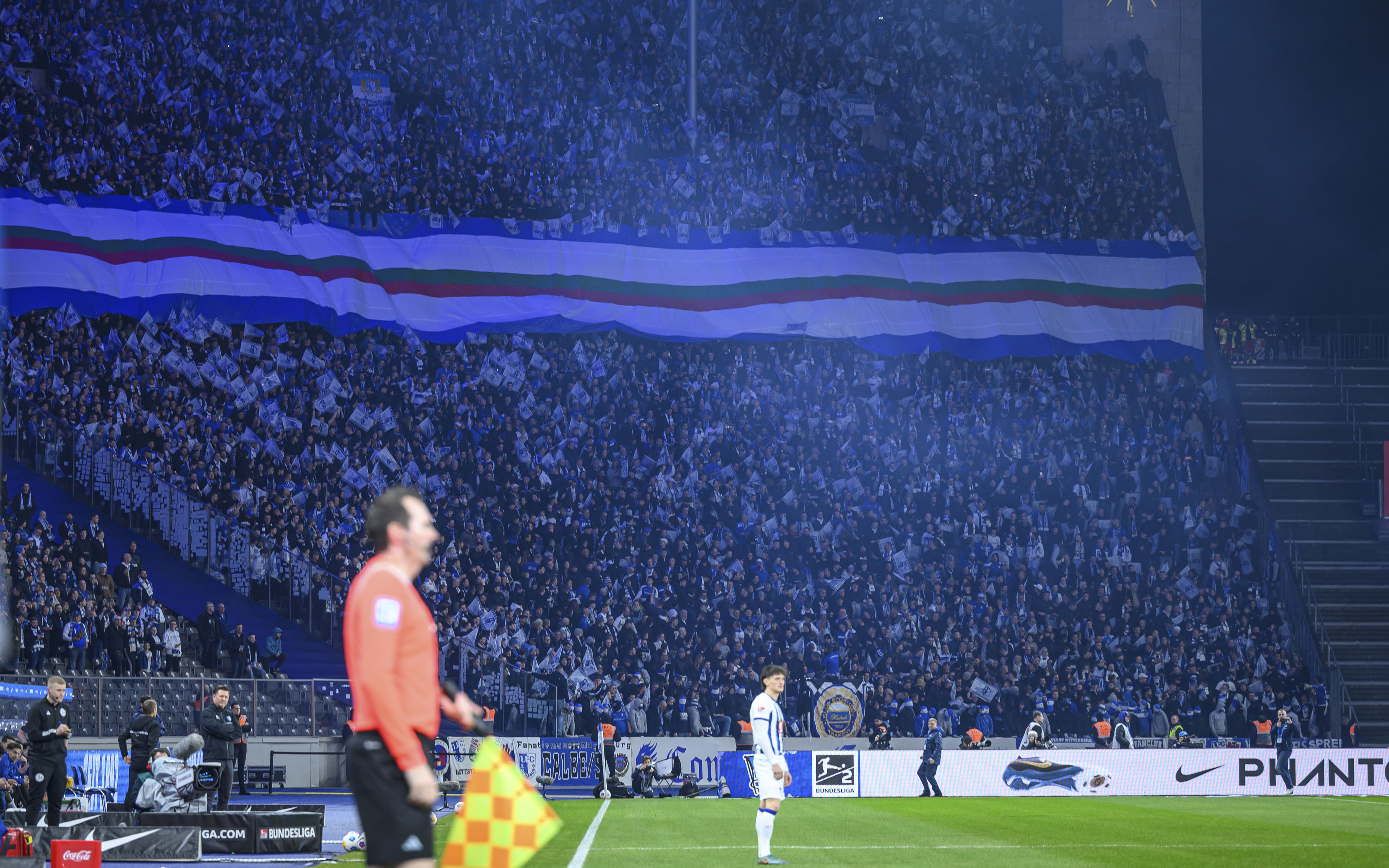 FCM-Fans im Olympiastadion