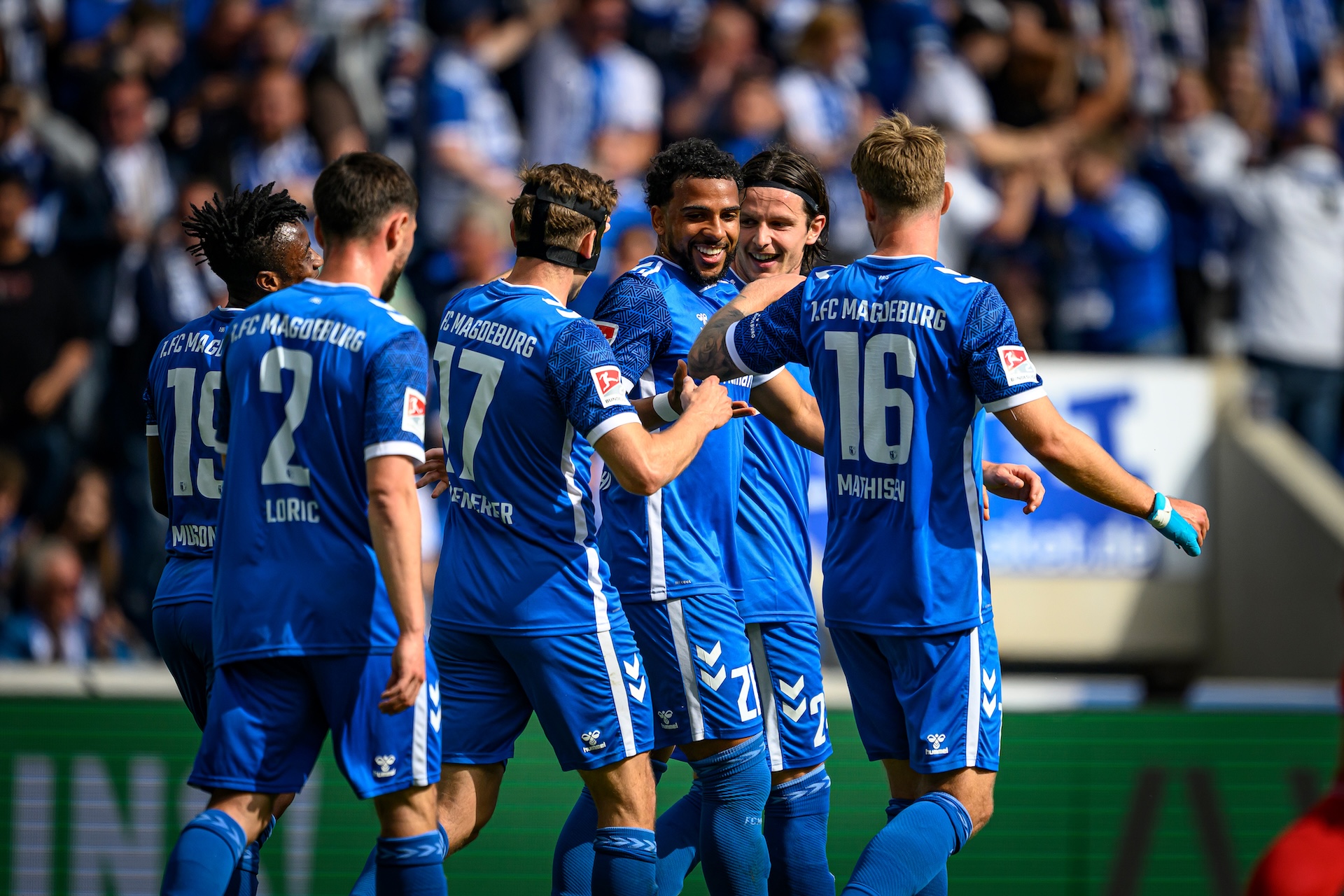 Gemeinsamer Jubel der Mannschaft