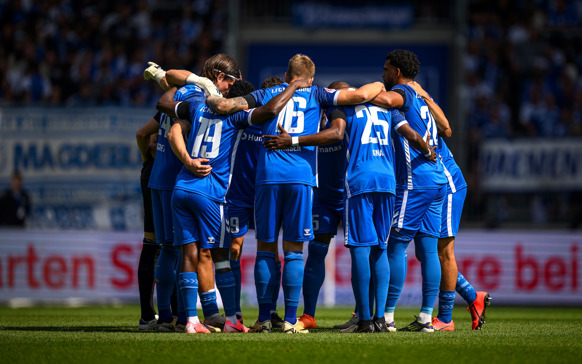 Teamkreis vor dem Spiel