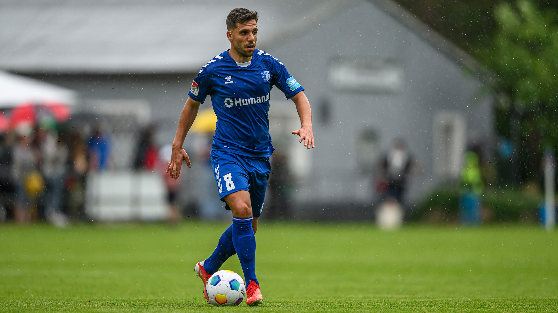 Ahmo bestritt in seiner Karriere bisher 22 Zweitliga-Spiele.