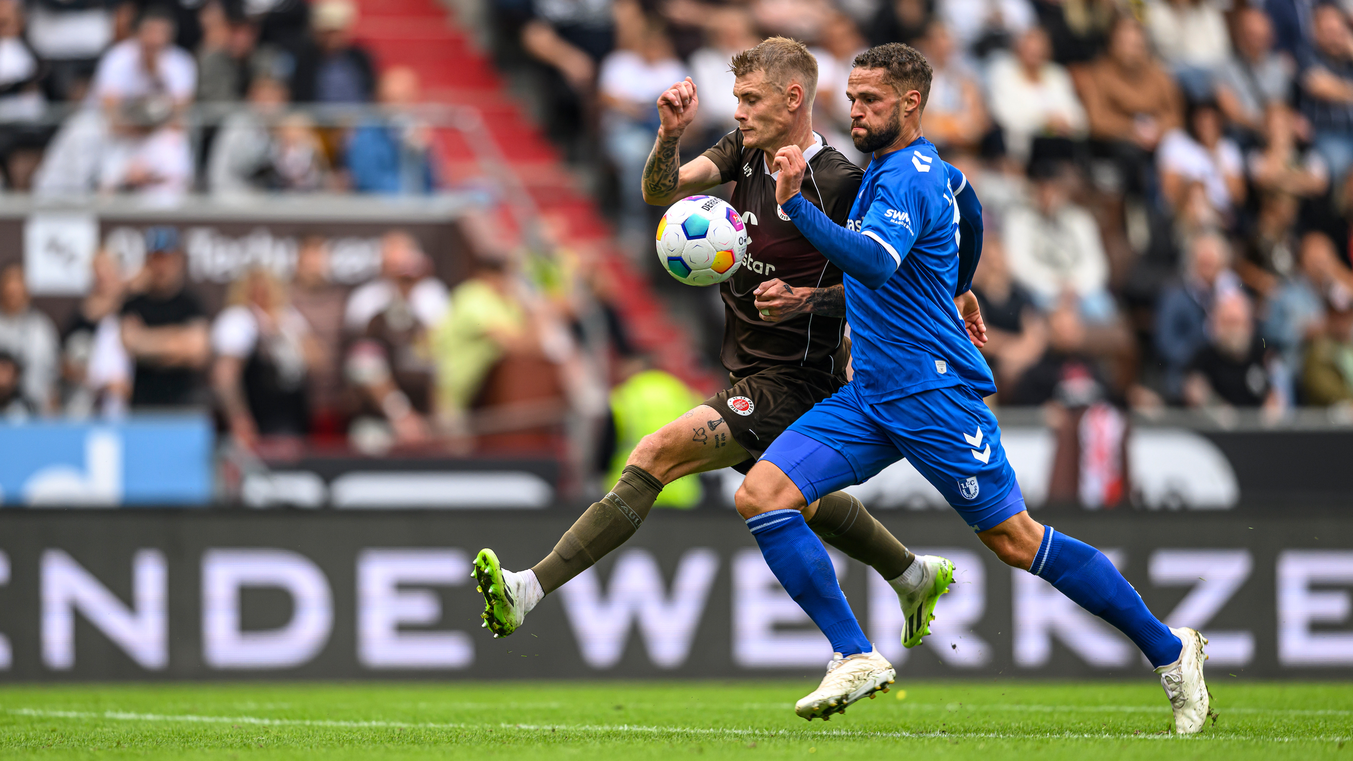 Torlos endete die Partie beim FC St. Pauli am Millerntor.