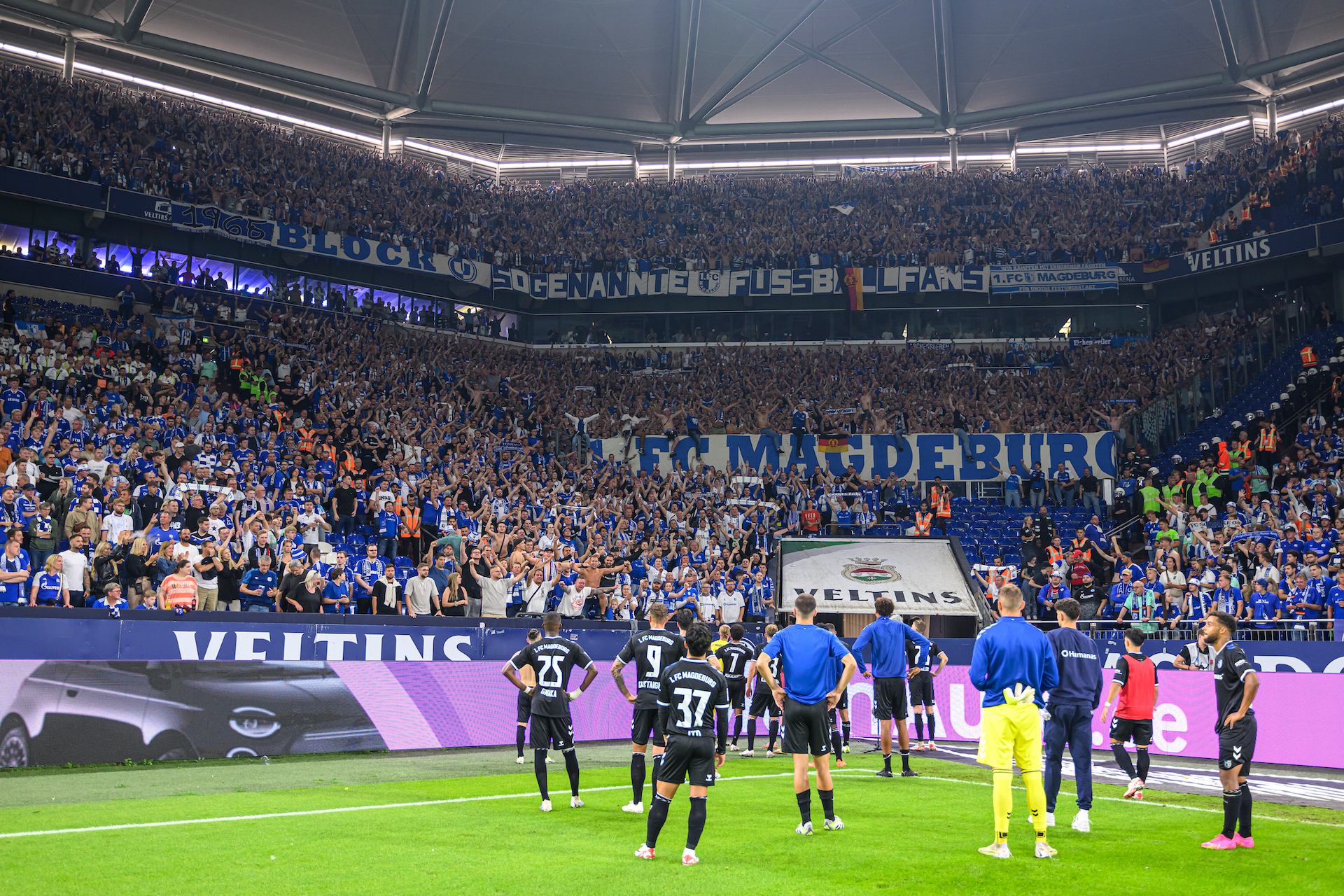 Trotz einer tollen Unterstützung der FCM-Fans reichte es in der Veltins-Arena nicht zum Punktgewinn.