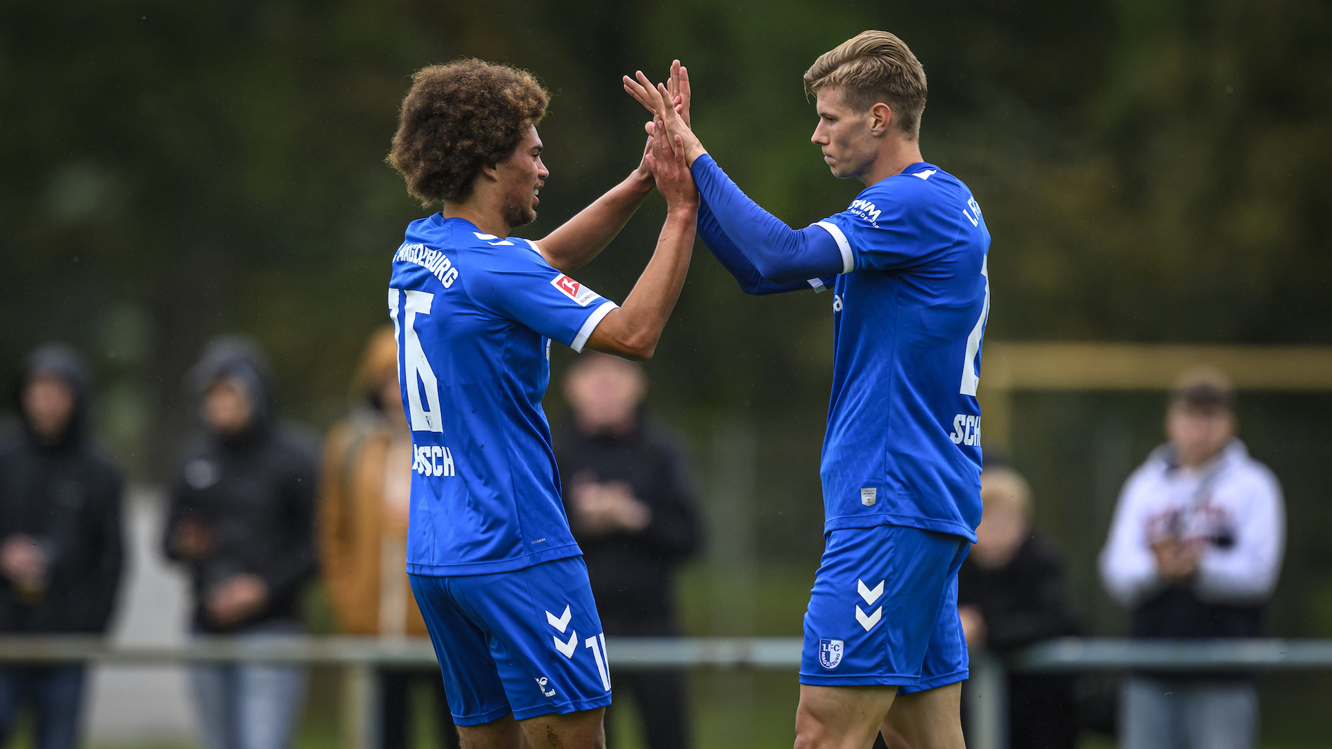 Jonah Fabisch(links) und Luca Schuler 