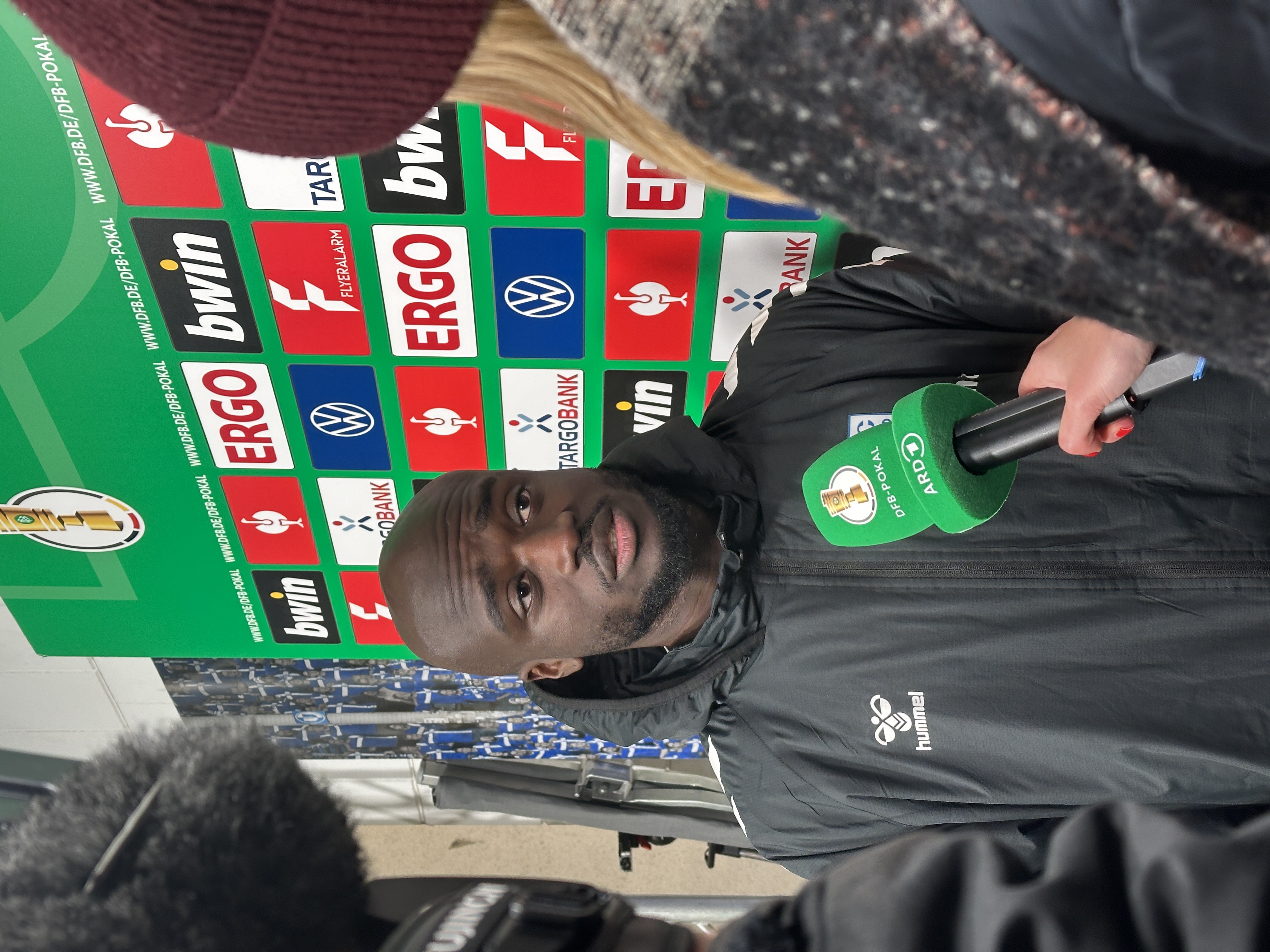 FCM-Kapitän Amara Condé war nach dem 1:2 gegen Düsseldorf enorm enttäuscht.