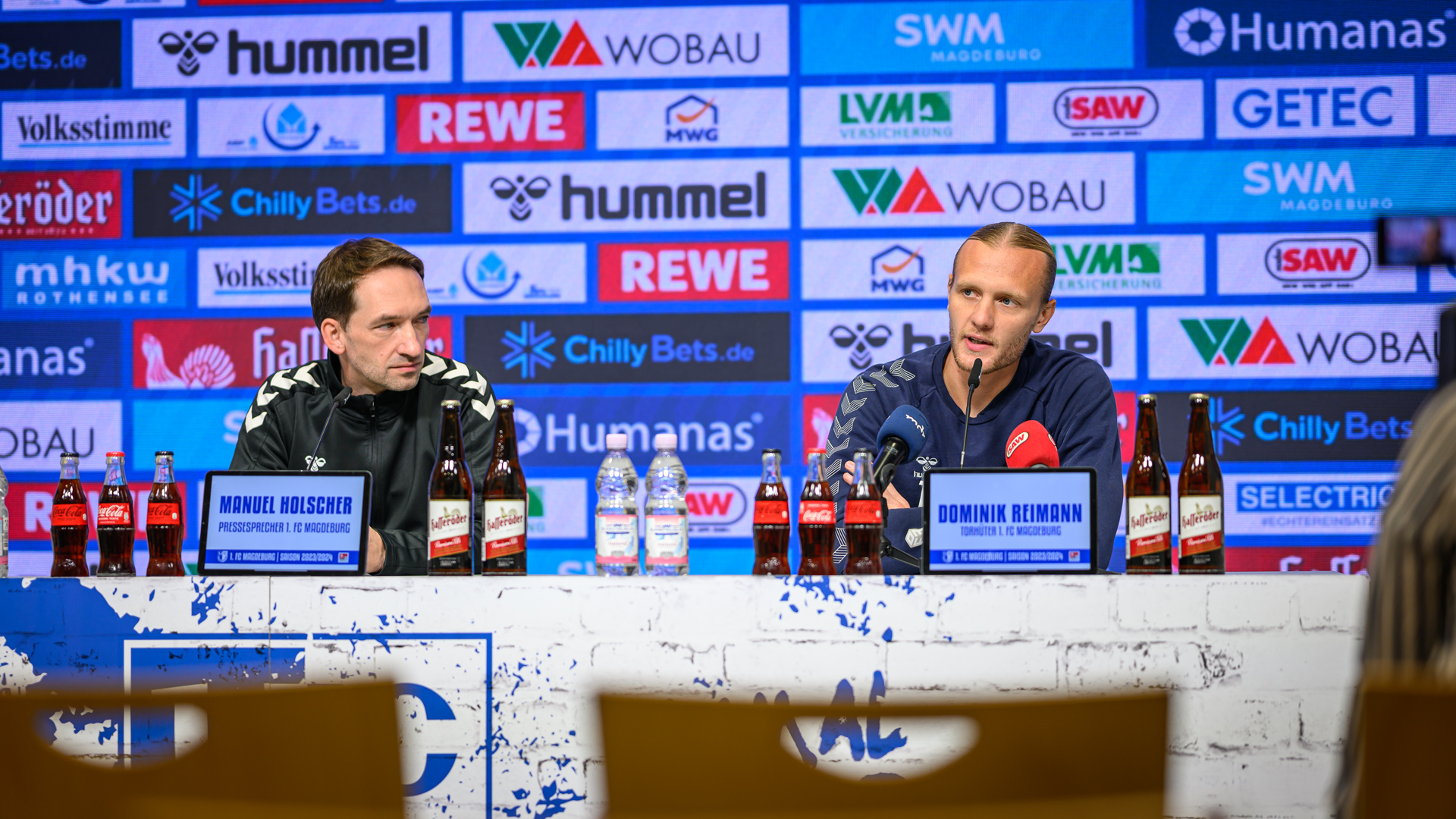Manuel Holscher(links) und Dominik Reimann während der Medienrunde