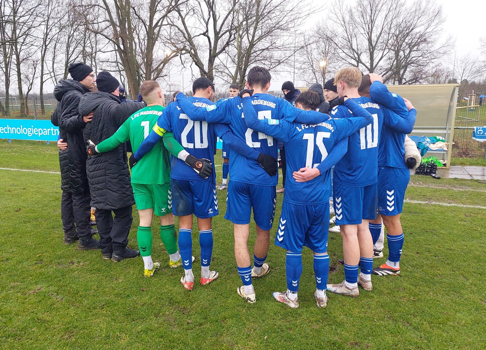 U23 nach Abpfiff gegen Bischofswerda