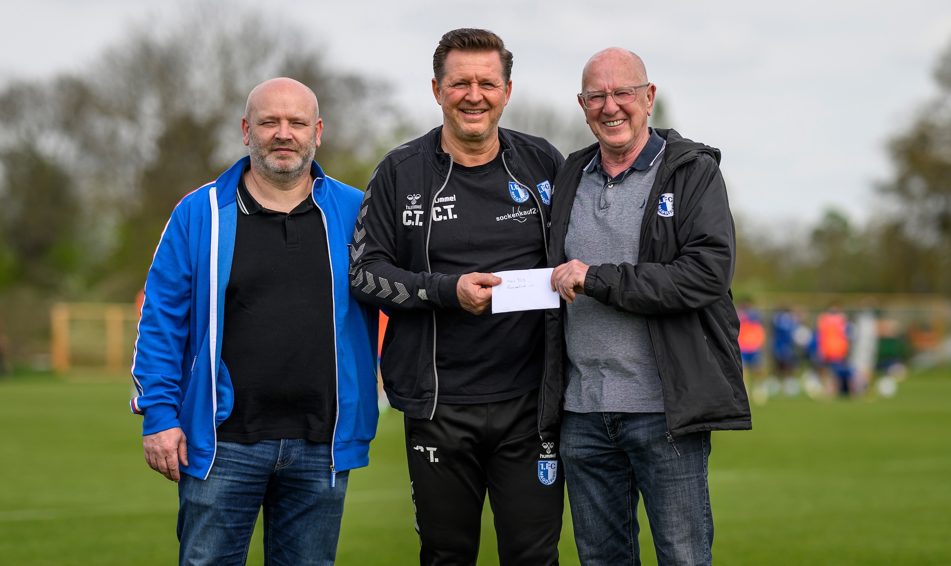 Spendenübergabe an Christian Titz