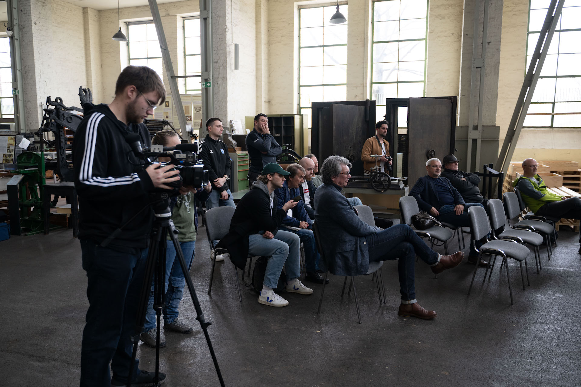 Viele Medienvertreter kamen in das Technikmuseum Magdeburg.