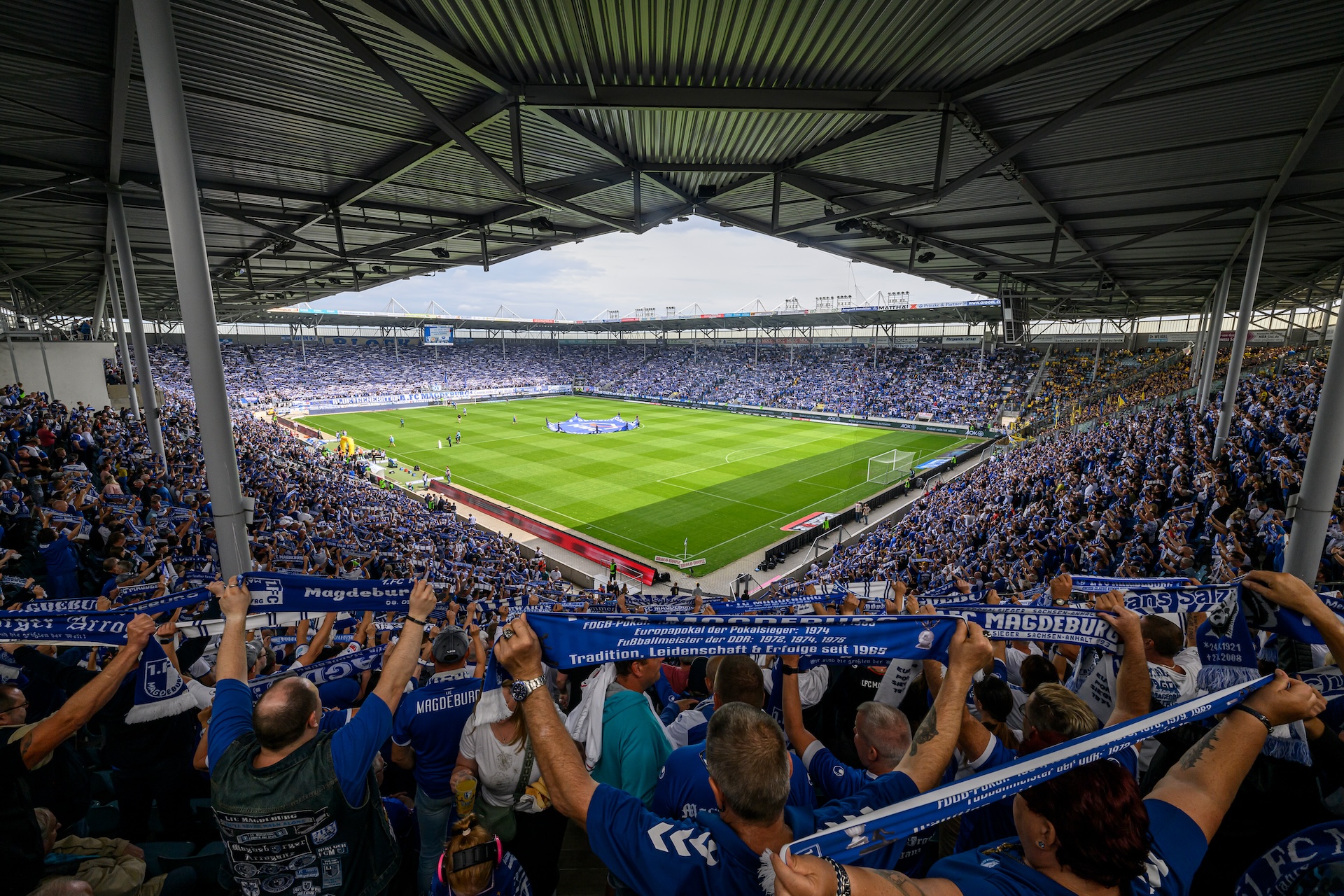 Blick in die Avnet Arena