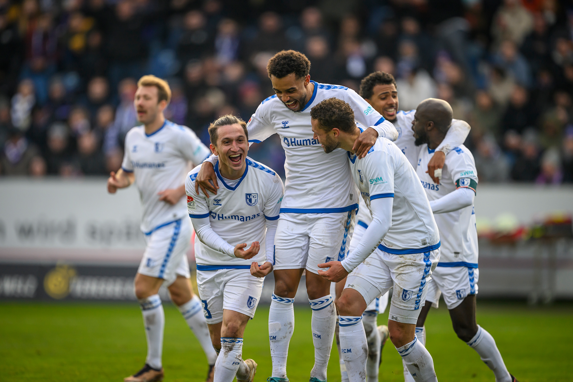 Gemeinsamer Jubel des 1. FCM