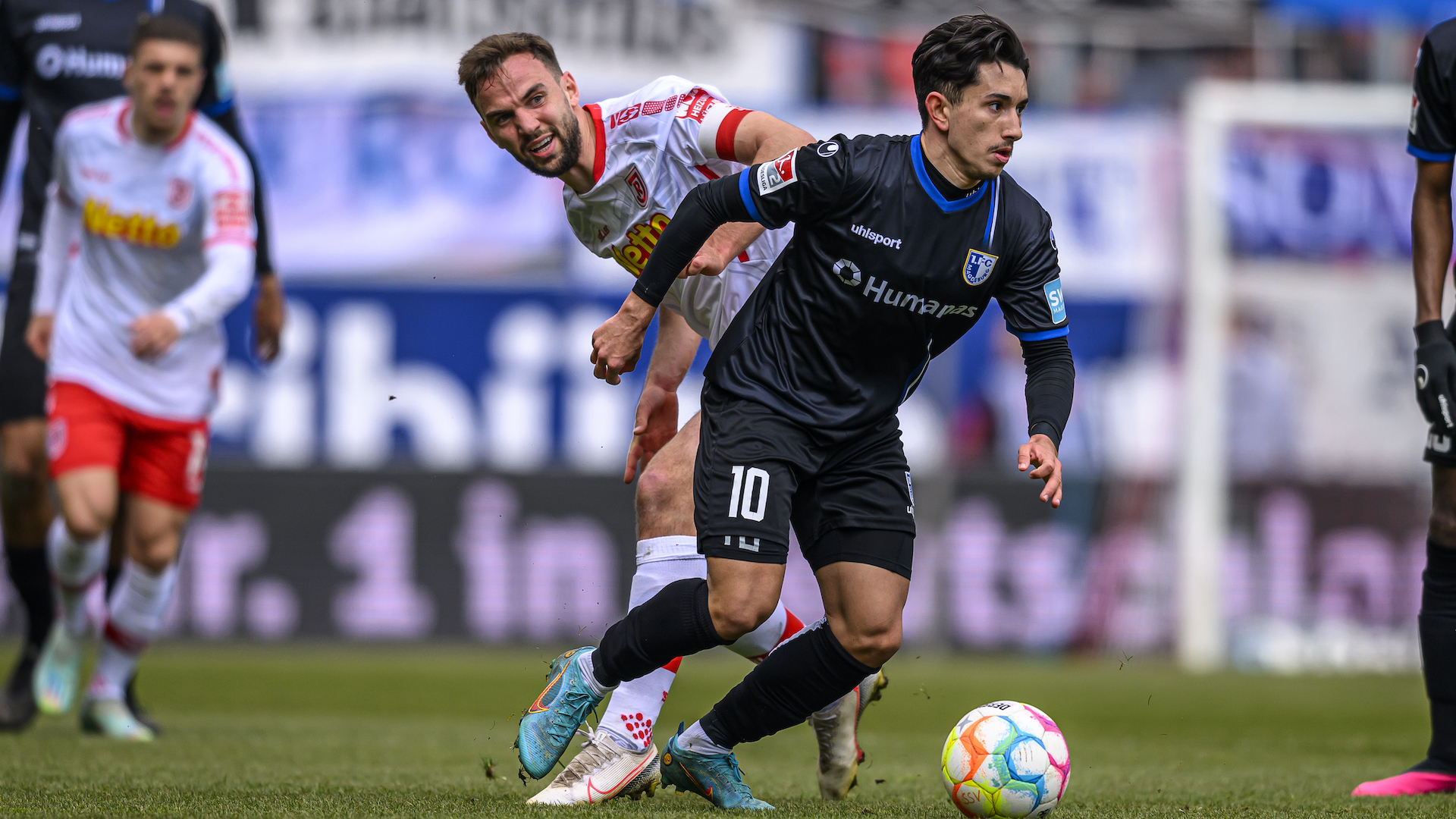 Jason Ceka gegen Regensburg