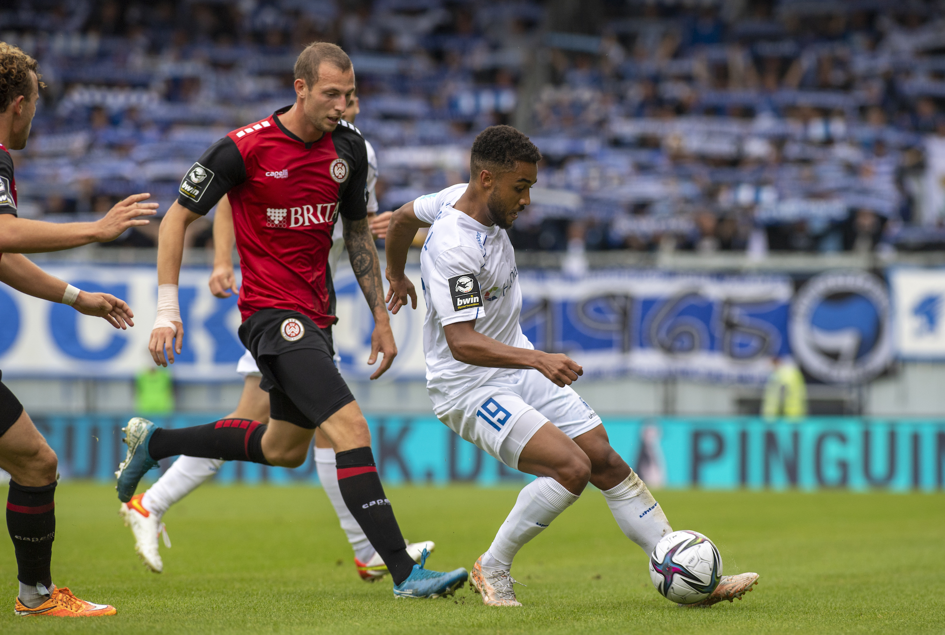 Leon Bell Bell gegen Wiesbaden